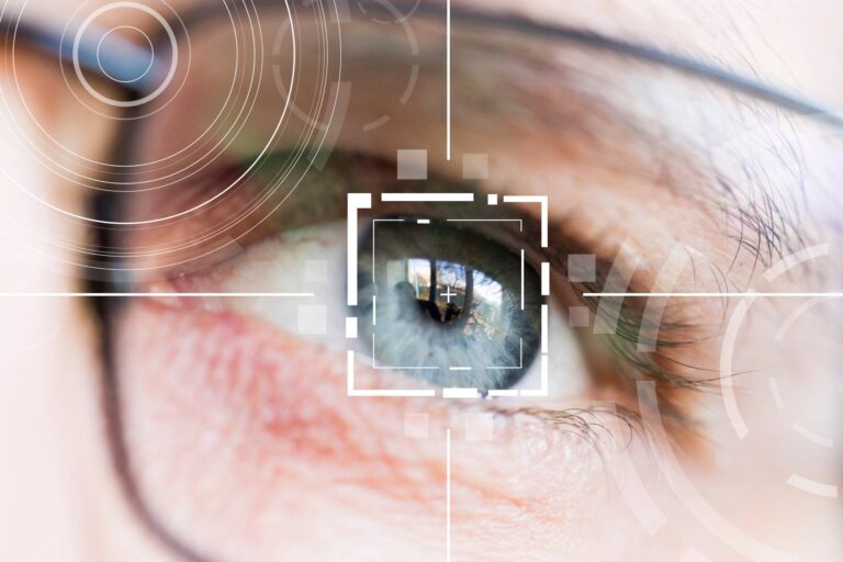Eye monitoring and eye scan